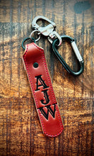 Load image into Gallery viewer, SCBA Quick Release Leather Swivel Shackle