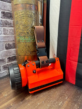 Load image into Gallery viewer, Firefighter Leather Box Light Quick Release Clip