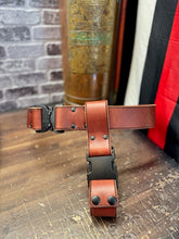 Load image into Gallery viewer, Firefighter Leather Box Light Quick Release Clip