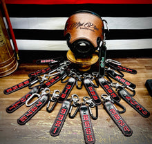 Load image into Gallery viewer, SCBA Quick Release Leather Swivel Shackle