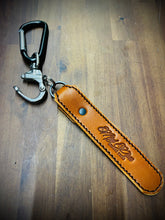 Load image into Gallery viewer, SCBA Quick Release Leather Swivel Shackle