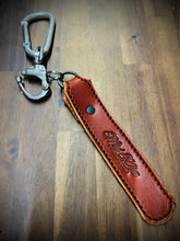 Load image into Gallery viewer, SCBA Quick Release Leather Swivel Shackle