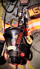 Load image into Gallery viewer, SCBA Quick Release Leather Swivel Shackle